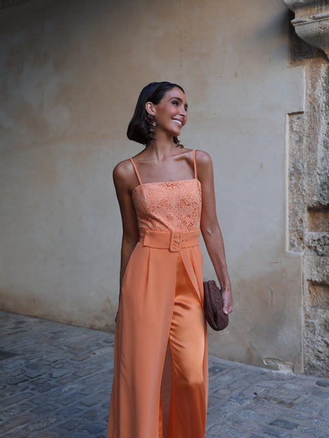 Mono bonito elegante con bolsillos para evento de gasa y guipur