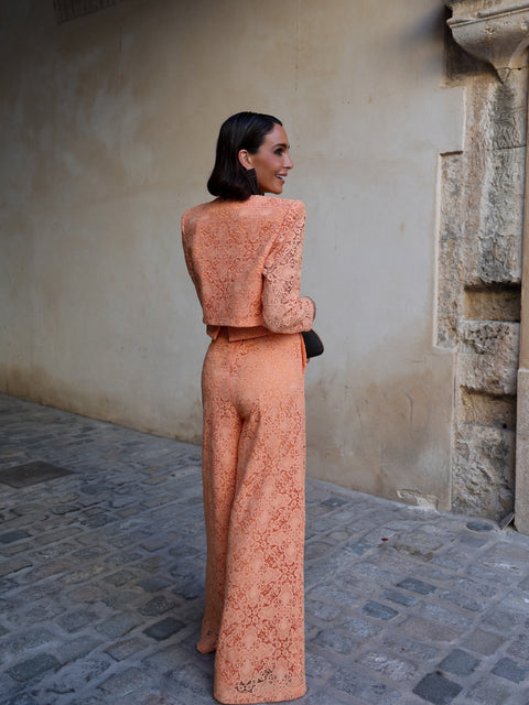 Pantalon de encaje guipur color salmon papaya tendencia 