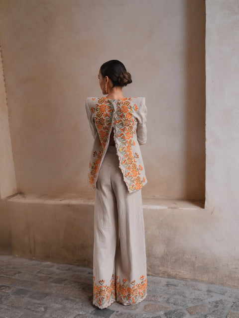 Traje Cartagena