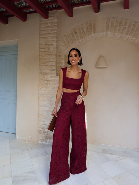 Pantalón Pinzas Aura Burdeos