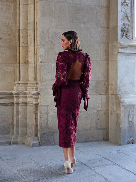 Vestido Midi Recto Amarante