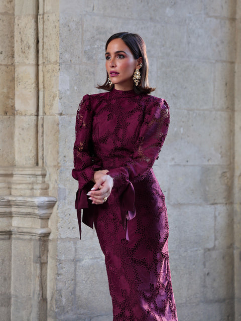 Vestido Midi Recto Amarante